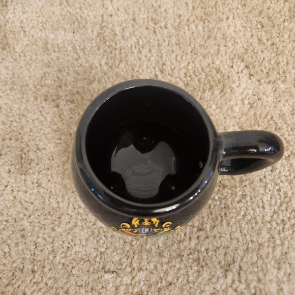 Harry Potter Black Cauldron Coffee Mug Hogwarts School Crest Ceramic Cup 20 OZ - Picture 2 of 5